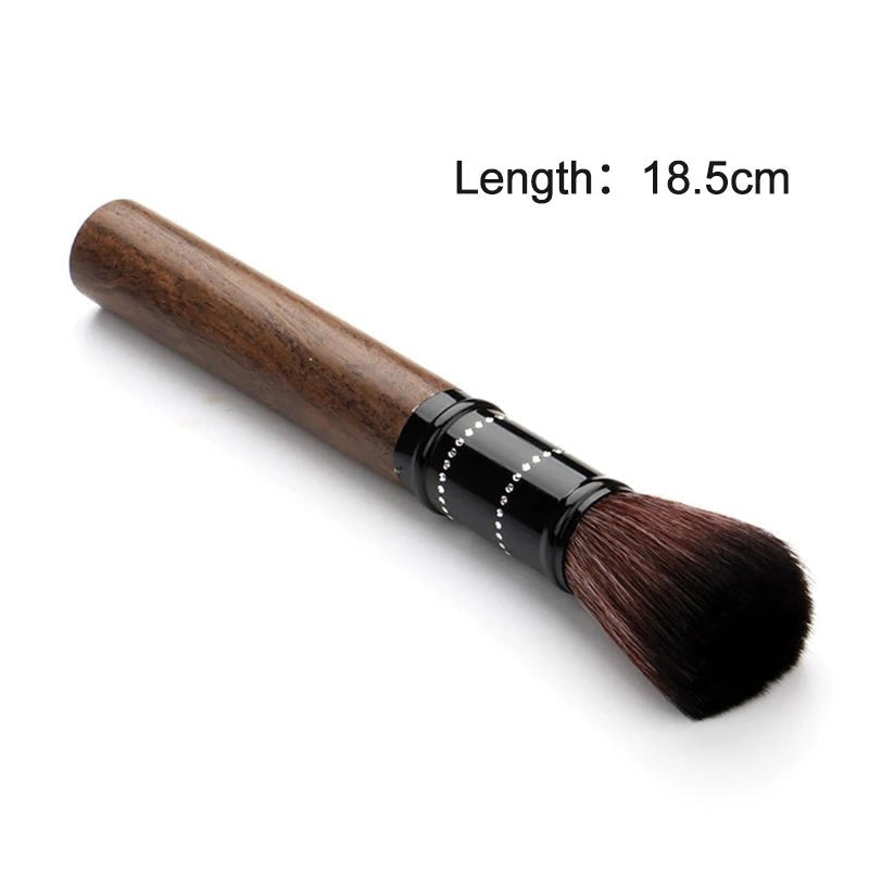 Makeup brush with wooden handle and black ferrule on a white background, labeled 'Walnut' and 'Length: 18.5cm'.